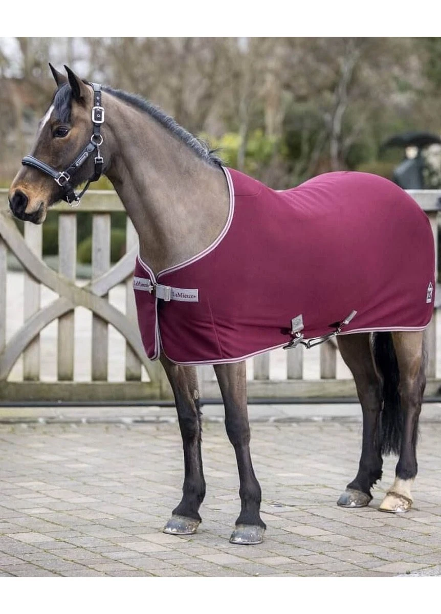 LeMieux Arika Jersey-Tek Fleece Rug - Burgundy 1 LeMieux Arika Jersey-Tek Fleece Rug - Burgundy